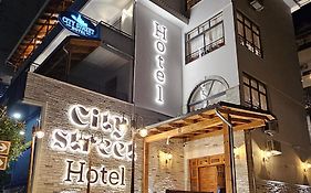 City Street Hotel