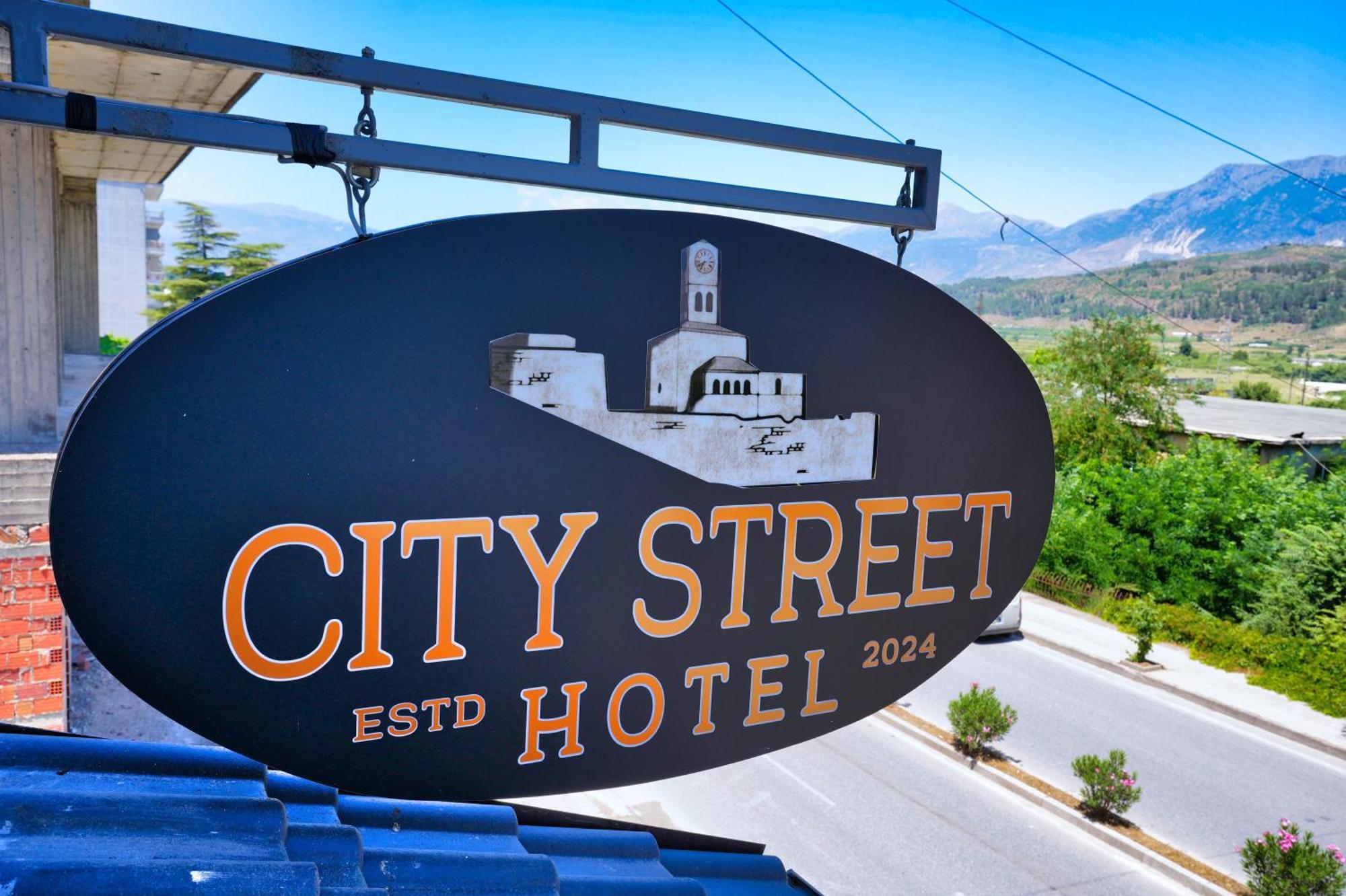 City Street Hotel Gjirokastër Exterior foto