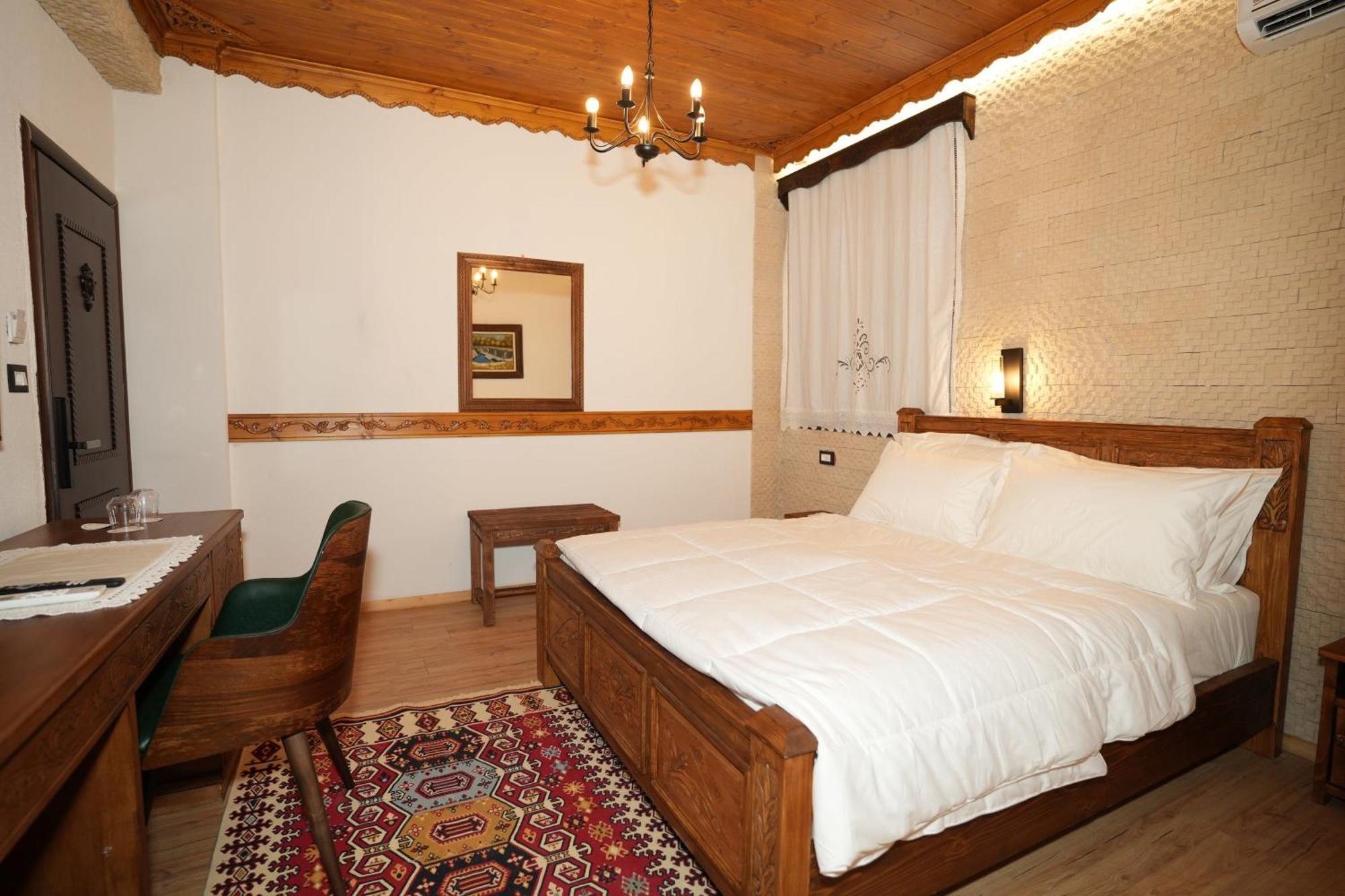 City Street Hotel Gjirokastër Exterior foto